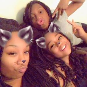 Meet your Posher, Brittney